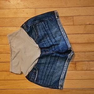 Maternity jeans shorts